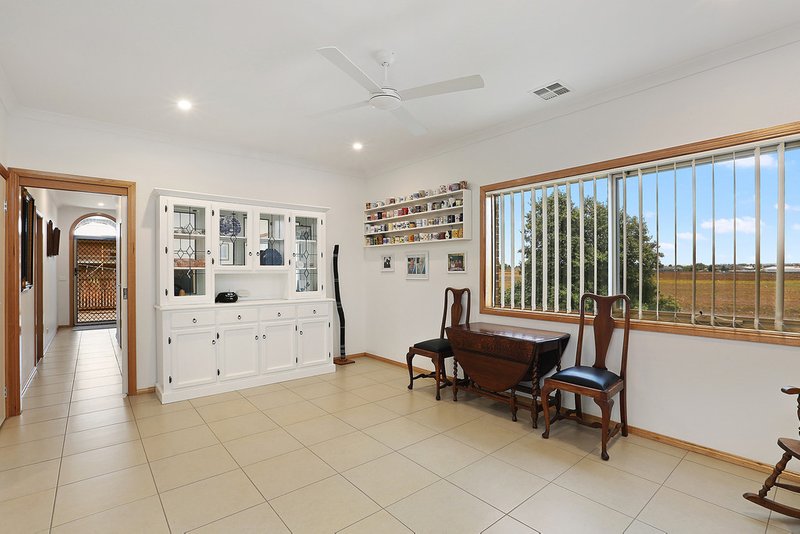 Photo - 1 Stephenson Street, Lara VIC 3212 - Image 4