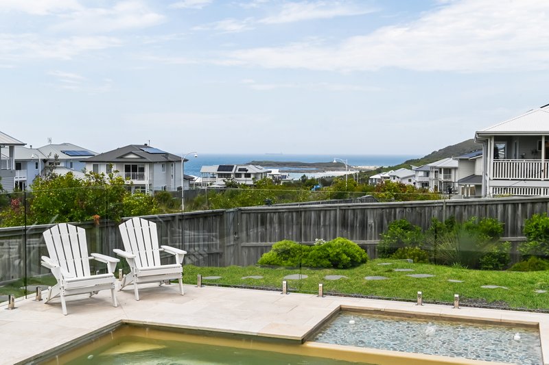 Photo - 1 Stollard Street, Catherine Hill Bay NSW 2281 - Image 3