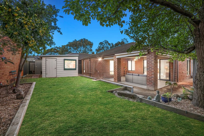 Photo - 1 Stony Street, Manor Lakes VIC 3024 - Image 17