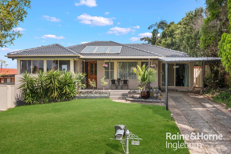 1 Stornoway Avenue, St Andrews NSW 2566