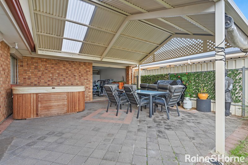 Photo - 1 Strathaird Court, Smithfield SA 5114 - Image 9