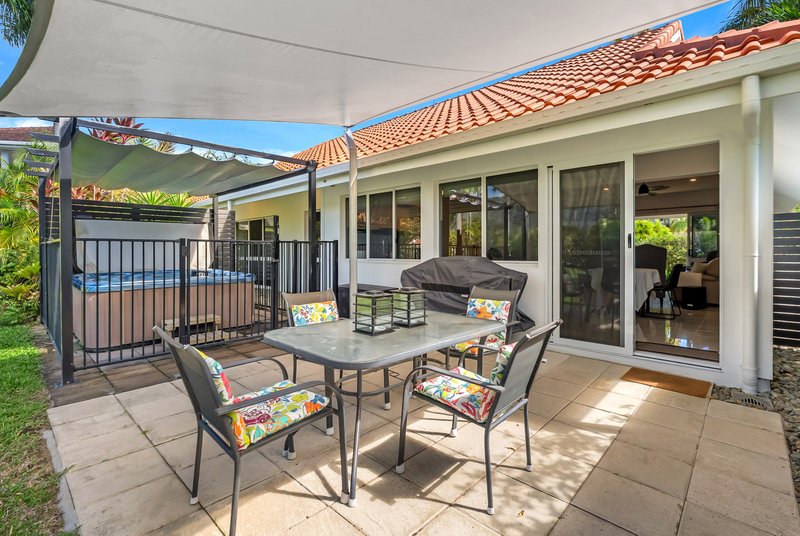 Photo - 1 Stream Avenue, Kewarra Beach QLD 4879 - Image 1