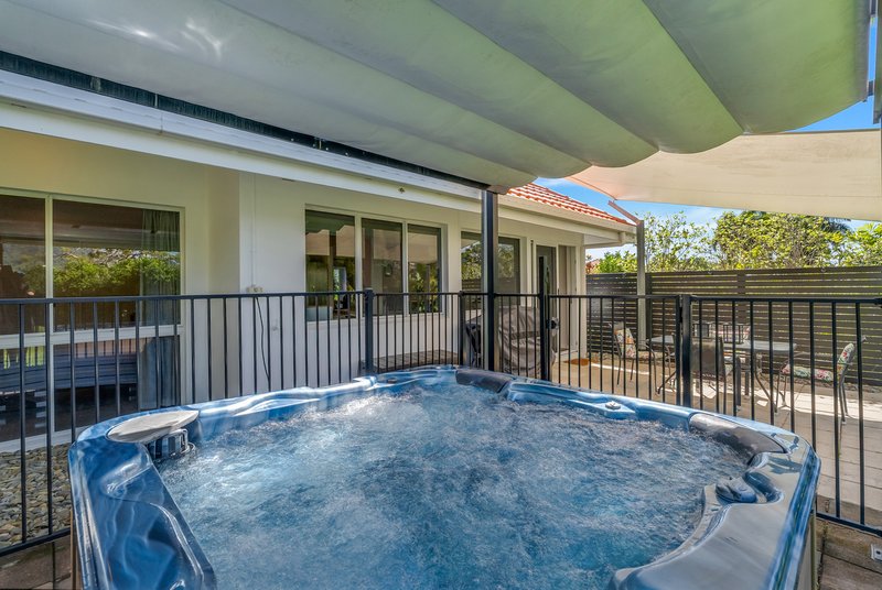 Photo - 1 Stream Avenue, Kewarra Beach QLD 4879 - Image 9