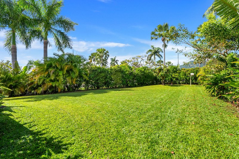 Photo - 1 Stream Avenue, Kewarra Beach QLD 4879 - Image 23
