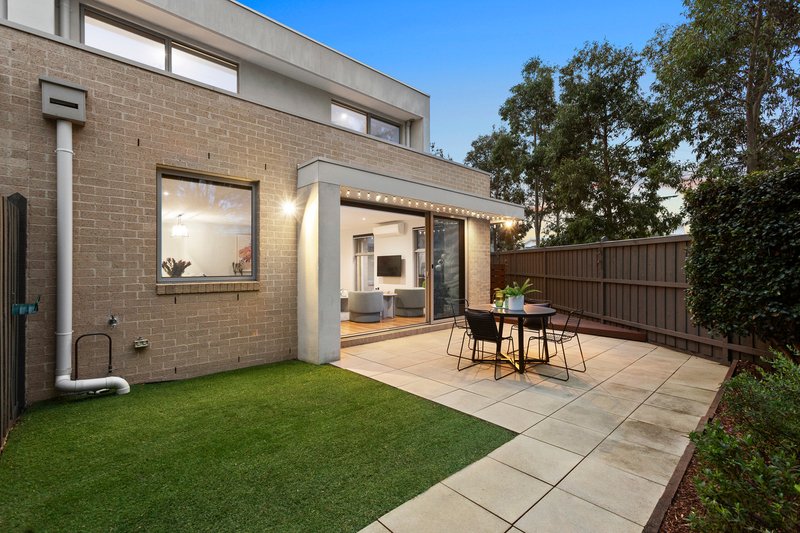 Photo - 1 Streeton Drive, Mentone VIC 3194 - Image 15