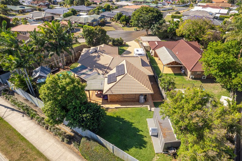 Photo - 1 Stringybark Court, Murrumba Downs QLD 4503 - Image 24