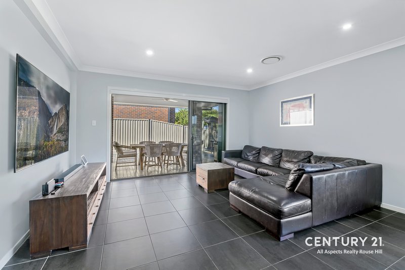 Photo - 1 Stynes Avenue, North Kellyville NSW 2155 - Image 5