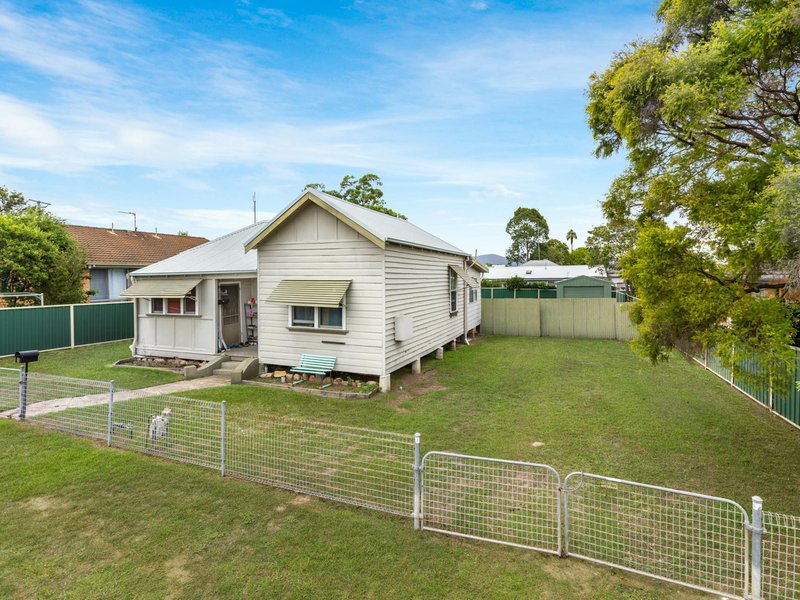 Photo - 1 Subiaco Avenue, Cessnock NSW 2325 - Image 2