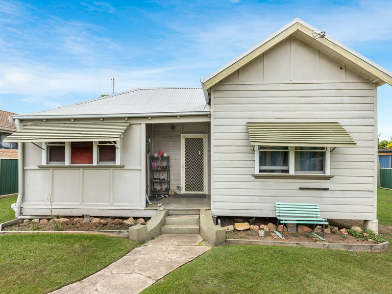 Photo - 1 Subiaco Avenue, Cessnock NSW 2325 - Image 13