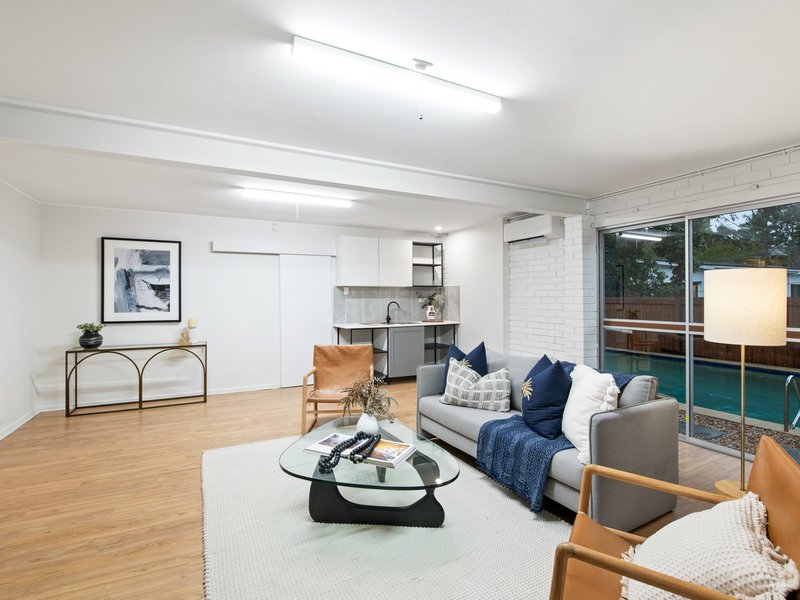 Photo - 1 Sundown Street, Kenmore QLD 4069 - Image 19