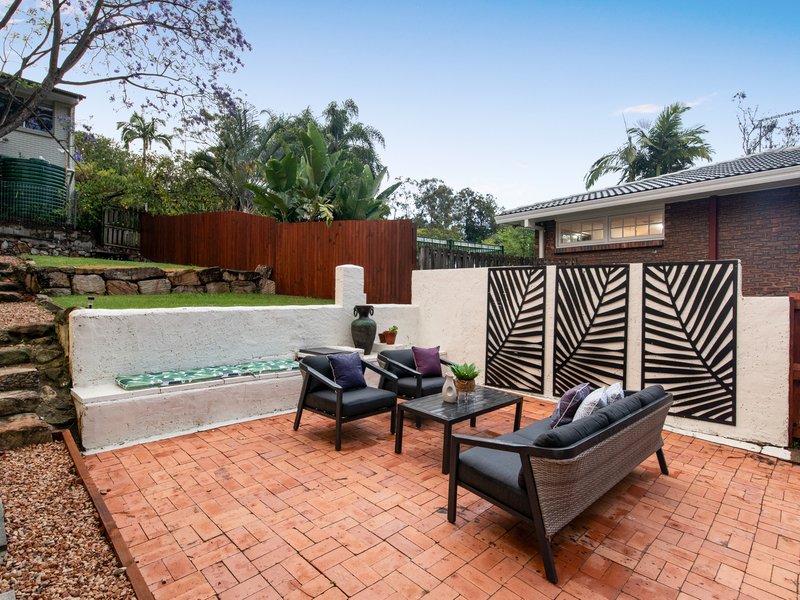 Photo - 1 Sundown Street, Kenmore QLD 4069 - Image 24