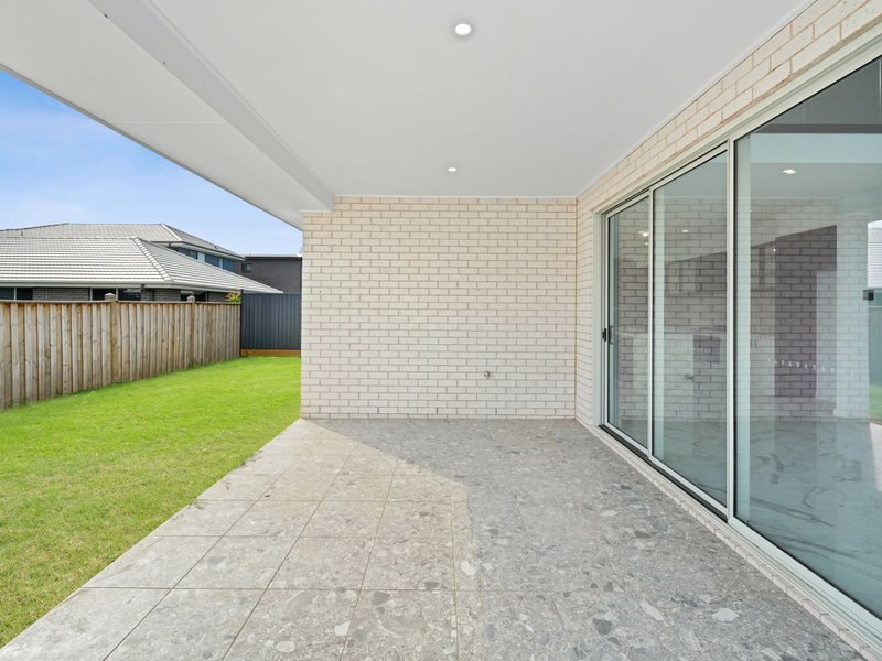Photo - 1 Sunshine Street, Oran Park NSW 2570 - Image 21