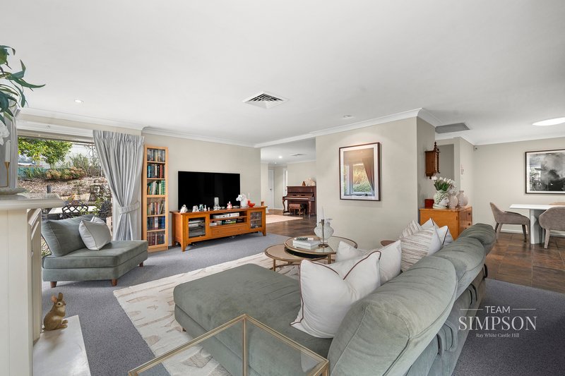 Photo - 1 Surrey Avenue, Castle Hill NSW 2154 - Image 3