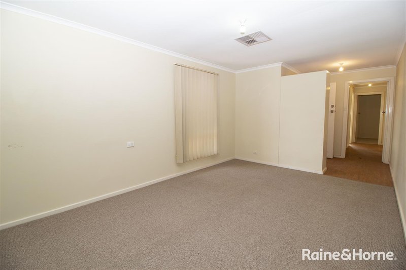 Photo - 1 Sylvia Avenue, Port Augusta SA 5700 - Image 3