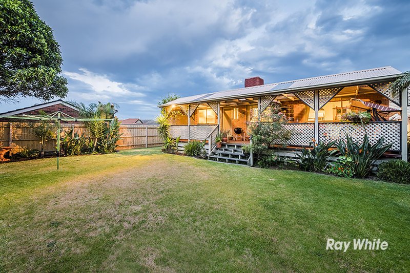 Photo - 1 Tad Court, Cranbourne North VIC 3977 - Image 6