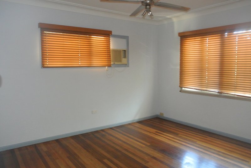 Photo - 1 Tainton St , Clontarf QLD 4019 - Image 11