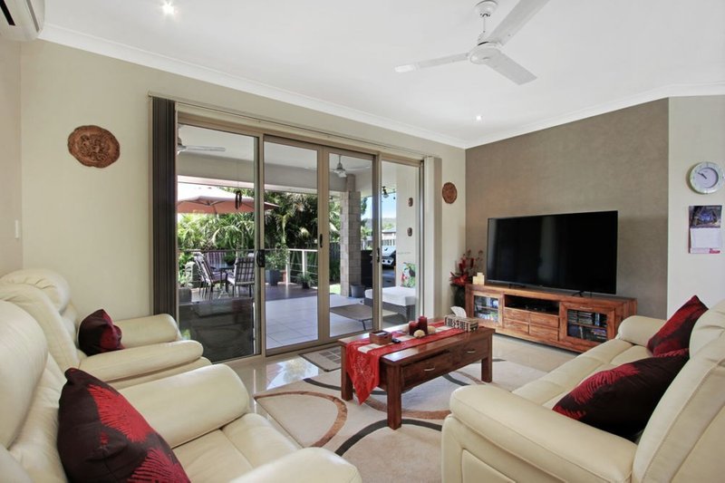 Photo - 1 Tait Avenue, Redbank Plains QLD 4301 - Image 6