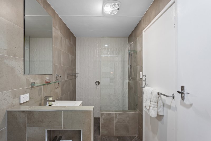 Photo - 1 Talgai Court, Newtown QLD 4350 - Image 5