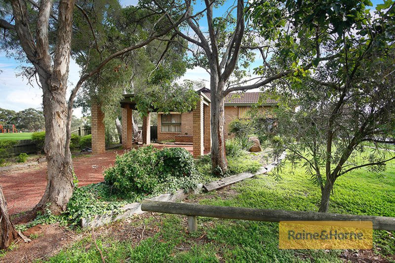 Photo - 1 Tamar Drive, Melton South VIC 3338 - Image 13