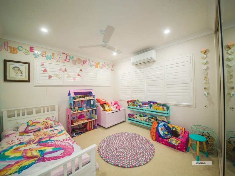 Photo - 1 Tamarind Avenue, Norman Gardens QLD 4701 - Image 10