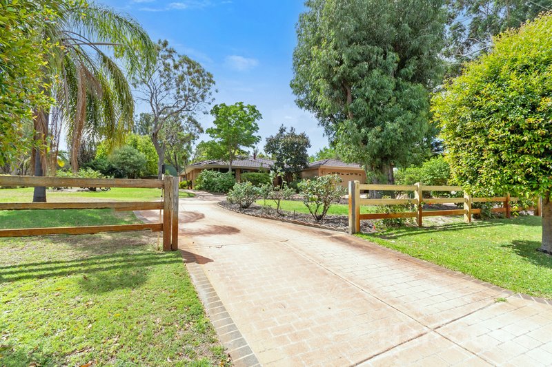 1 Tamarisk Avenue, Wanneroo WA 6065