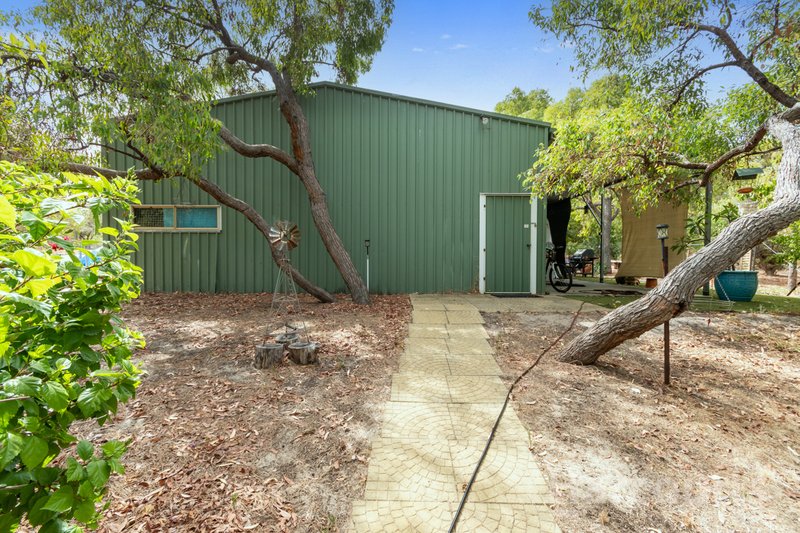 Photo - 1 Tamarisk Avenue, Wanneroo WA 6065 - Image 29