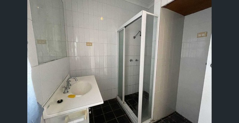 Photo - 1 Tarrawanna Road, Corrimal NSW 2518 - Image 6
