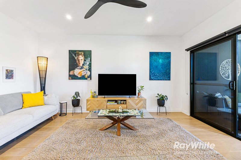 Photo - 1 Tasmania Avenue, Newport QLD 4020 - Image 6