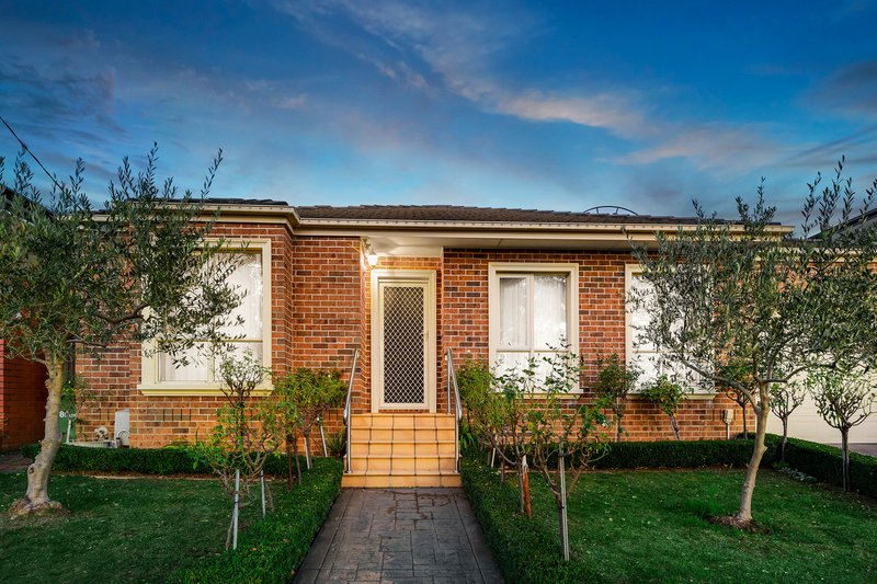 1 Tate Avenue, Wantirna South VIC 3152