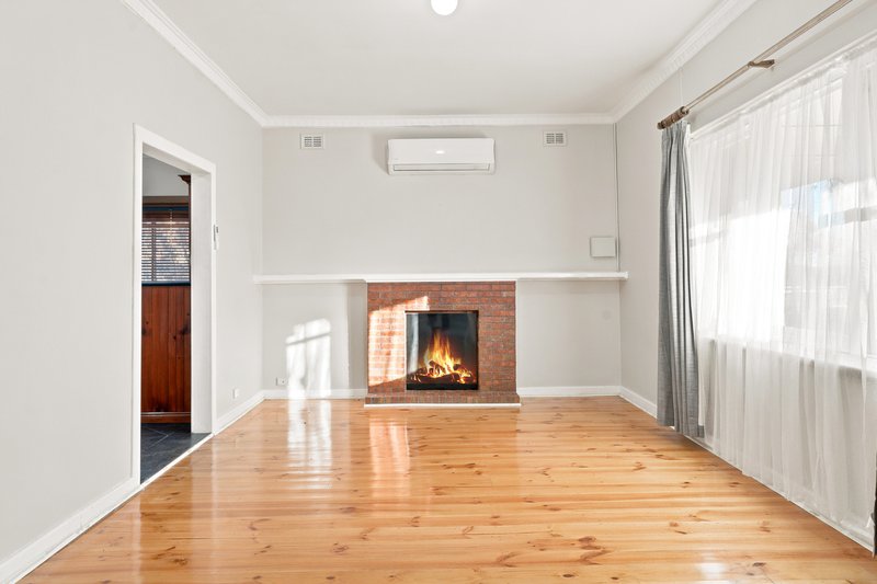 Photo - 1 Taylor Street, Gawler East SA 5118 - Image 7