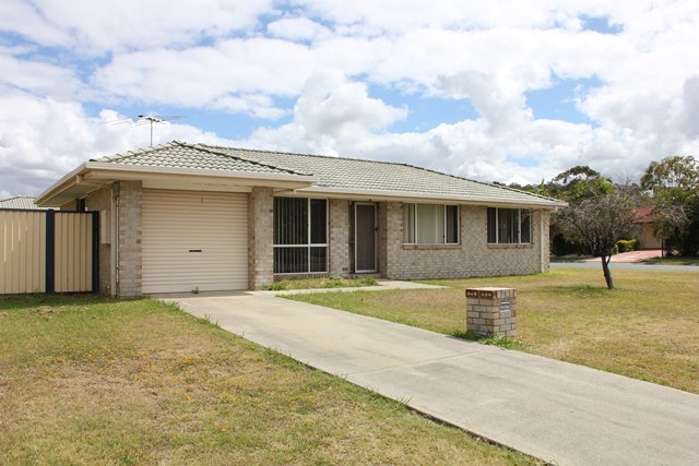 Photo - 1 Tekam Crescent, Tanah Merah QLD 4128 - Image 1