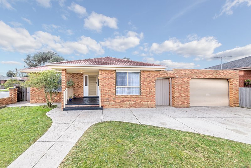 1 Tench Court, Mill Park VIC 3082