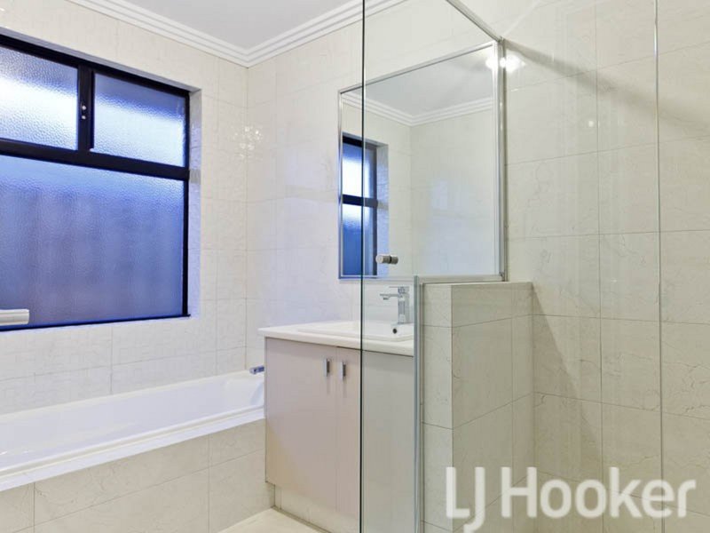 Photo - 1 Teneriffe Rise, Halls Head WA 6210 - Image 19