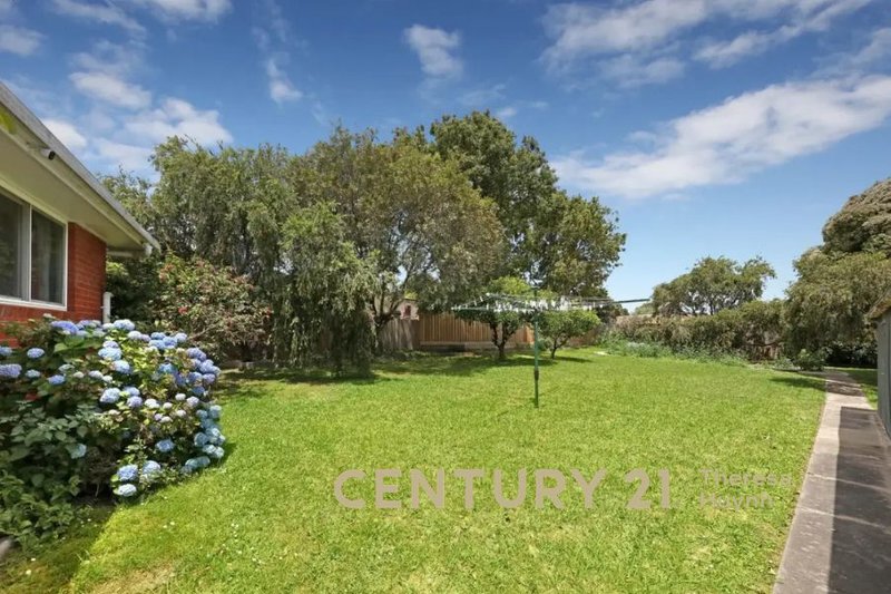Photo - 1 Tennyson Court, Mulgrave VIC 3170 - Image 11