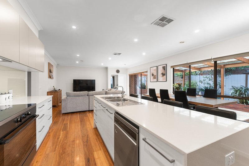 Photo - 1 The Atrium , South Morang VIC 3752 - Image 5