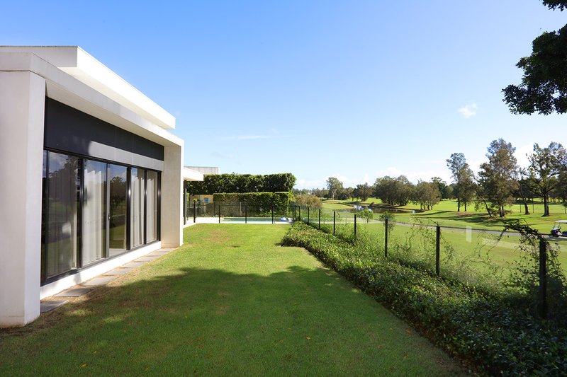 Photo - 1 The Boulevarde , Benowa QLD 4217 - Image 25