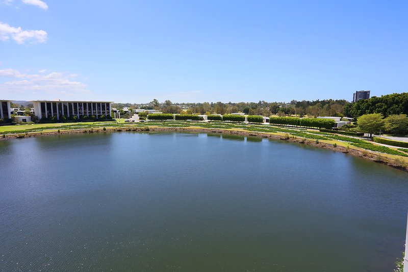 Photo - 1 The Concourse, Benowa QLD 4217 - Image 2
