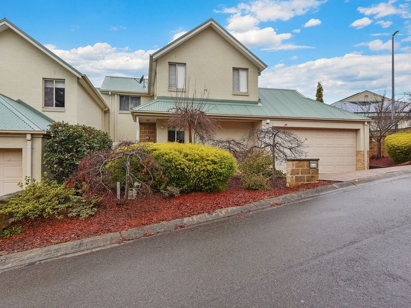 1 The Escarpments , Katoomba NSW 2780