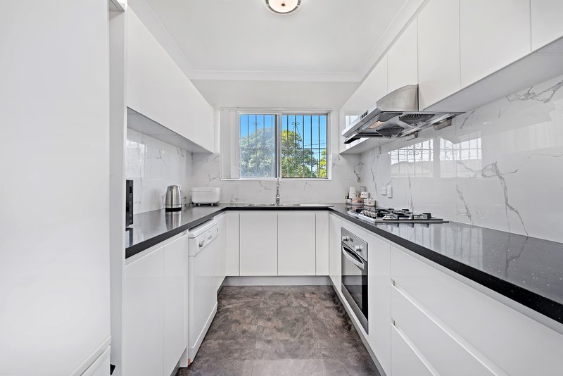 Photo - 1 Thomas Street, Hurstville NSW 2220 - Image 4