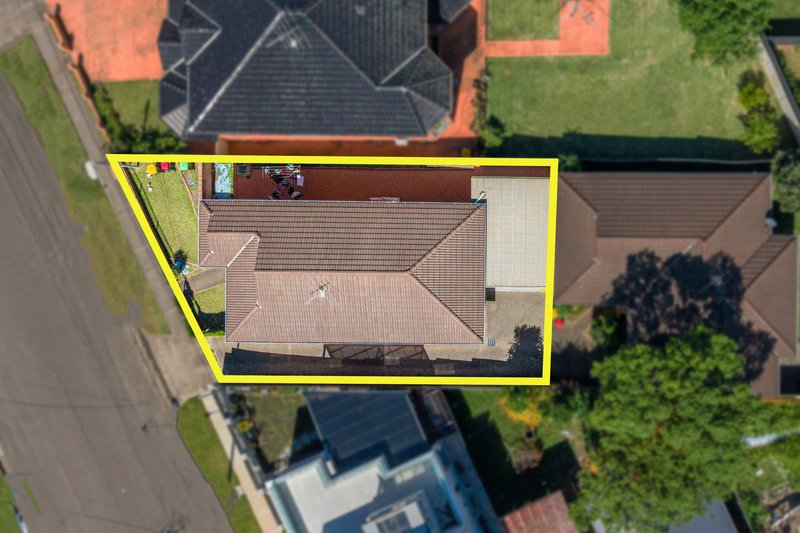 Photo - 1 Thomas Street, Hurstville NSW 2220 - Image 12