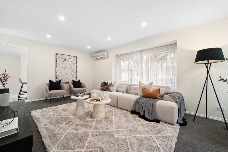 Photo - 1 Tintern Mews, Cheltenham VIC 3192 - Image 2