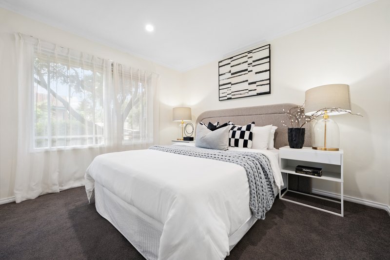 Photo - 1 Tintern Mews, Cheltenham VIC 3192 - Image 7