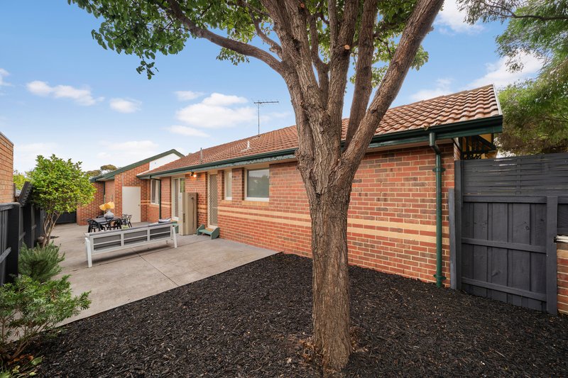 Photo - 1 Tintern Mews, Cheltenham VIC 3192 - Image 12