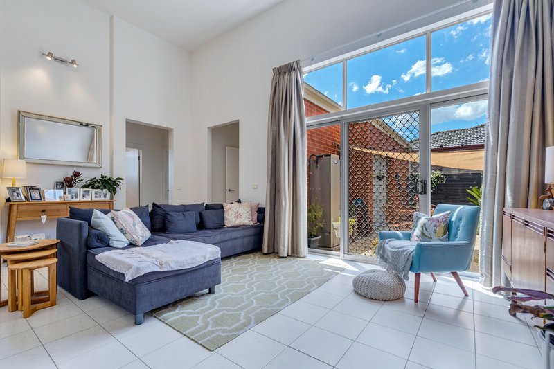 Photo - 1 Tiree Lane, Craigieburn VIC 3064 - Image 3