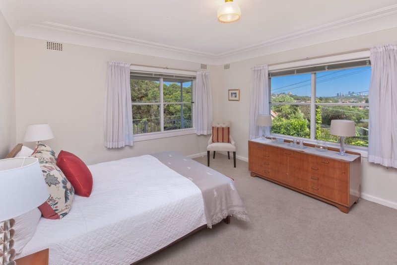 Photo - 1 Tobruk Avenue, Cremorne NSW 2090 - Image 5