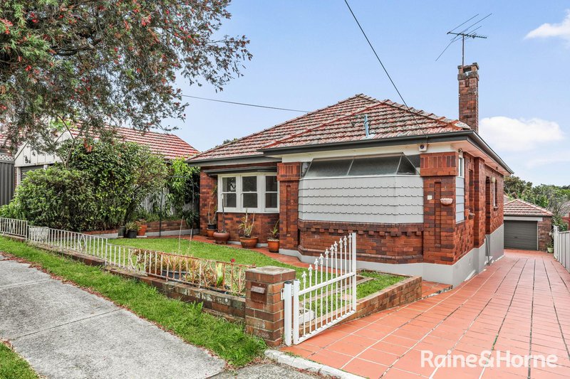 1 Todd Street, Kingsgrove NSW 2208