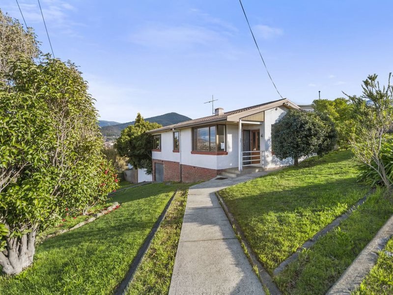 1 Tooma Avenue, Berriedale TAS 7011