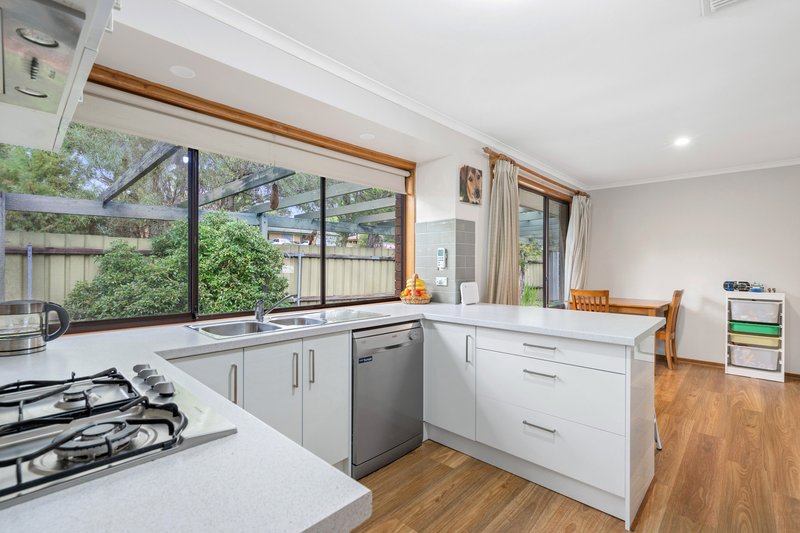 Photo - 1 Topaz Drive, Flagstaff Hill SA 5159 - Image 7