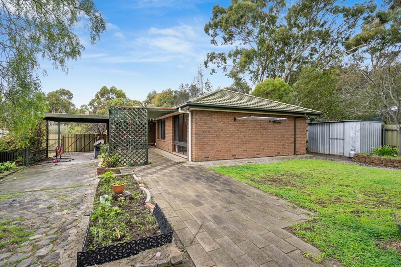 Photo - 1 Topaz Drive, Flagstaff Hill SA 5159 - Image 16