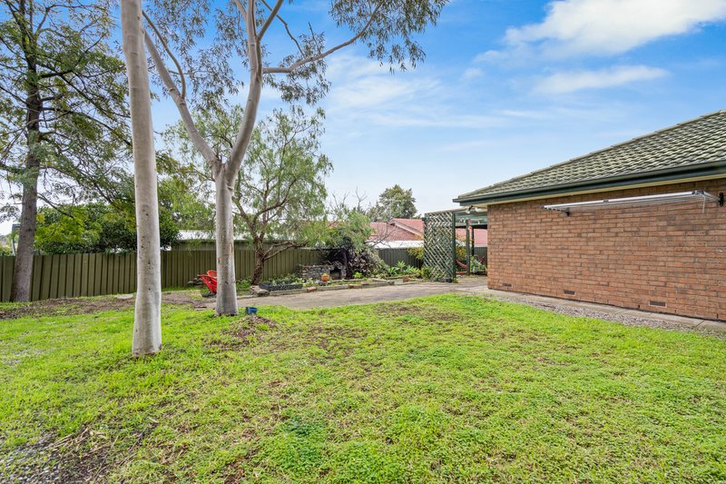 Photo - 1 Topaz Drive, Flagstaff Hill SA 5159 - Image 17